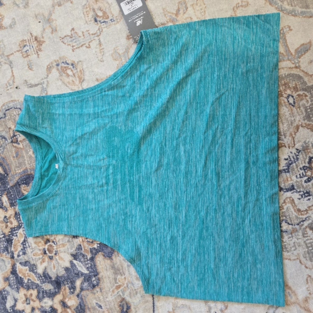 New Balance Women's Sleeveless Teal Top new with tags